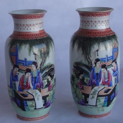 Pair of fine Chinese vases