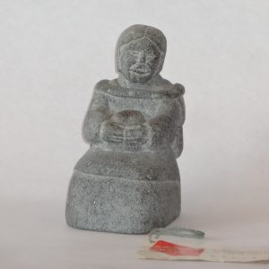 135.  Siaja (Siaja Quarak Ainalik) - soapstone carving. Grey grained. Women. Signed.